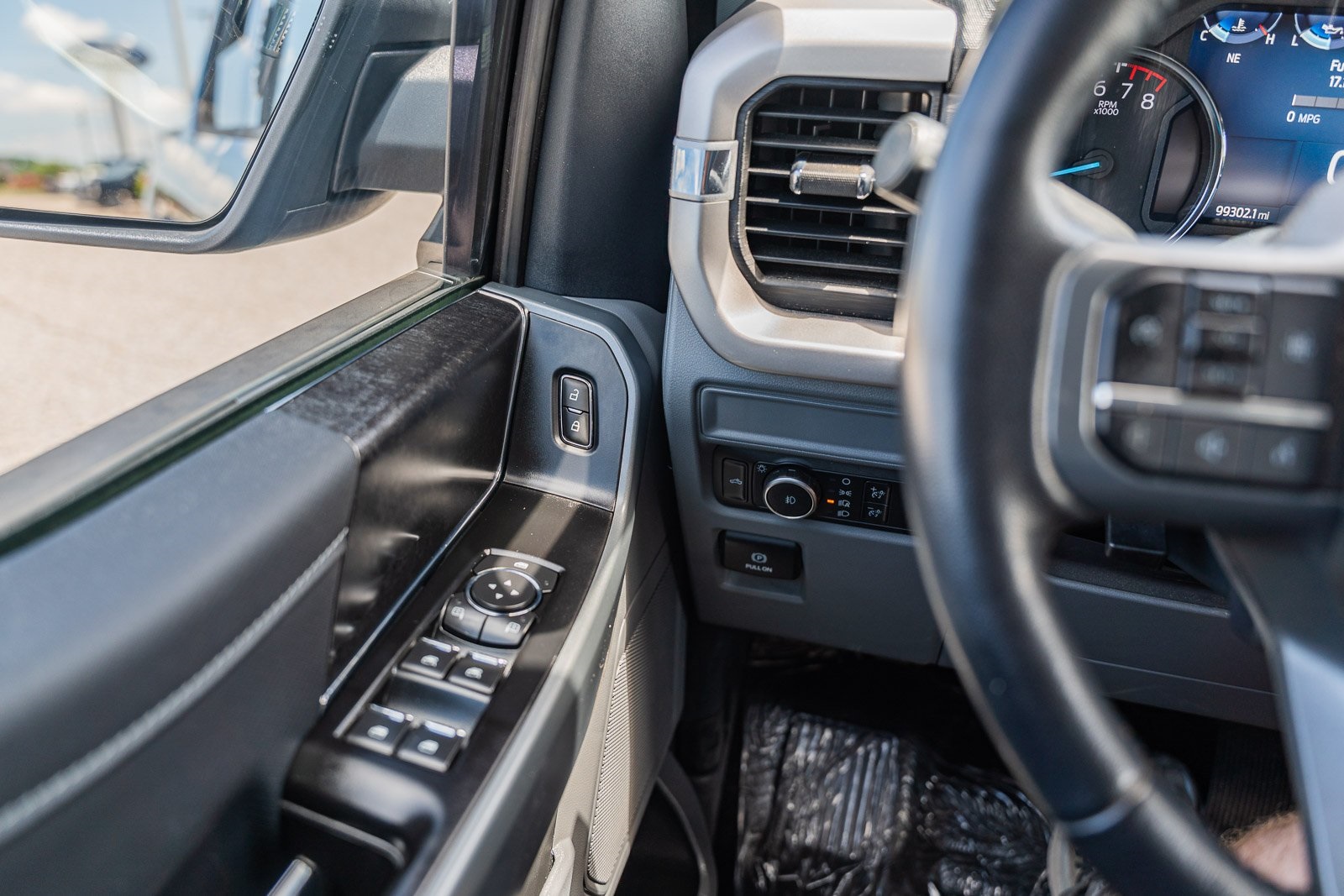 2022 Ford F-150 XLT photo 26