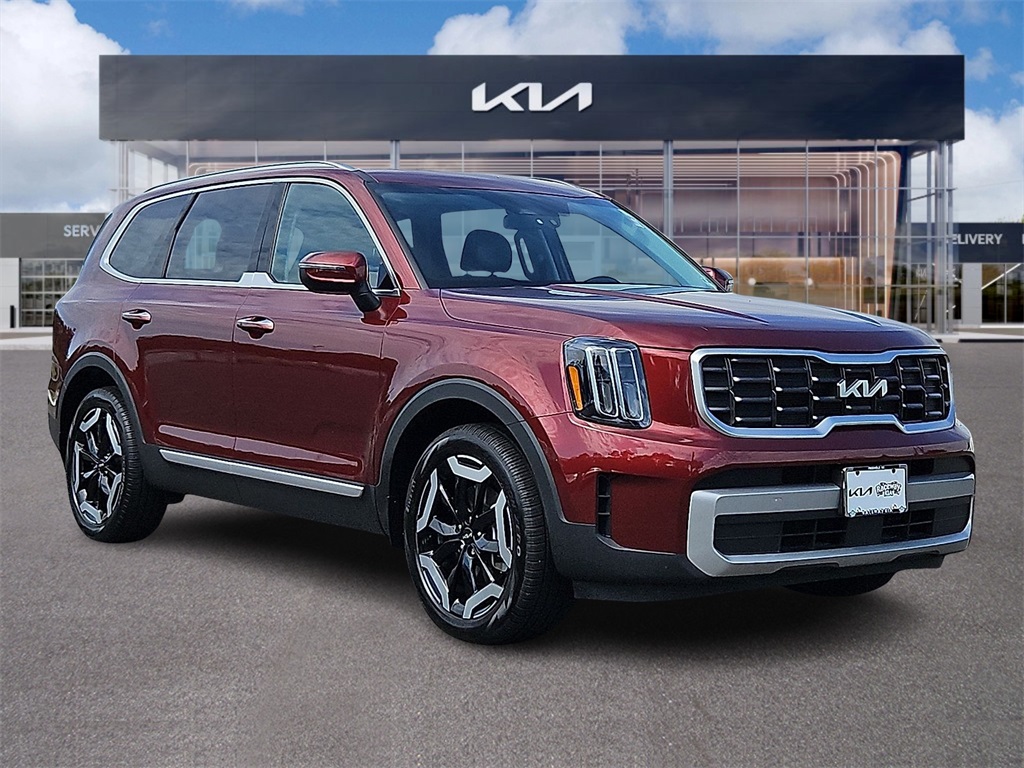 2023 Kia Telluride S's photo