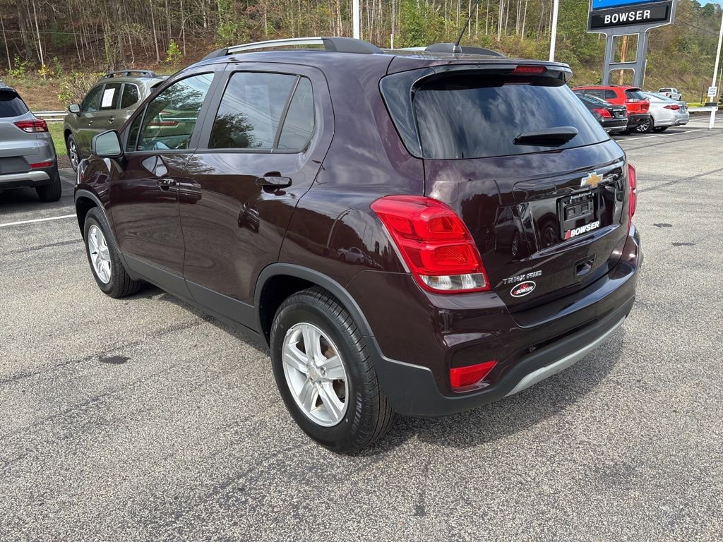 2022 Chevrolet Trax LT photo 3