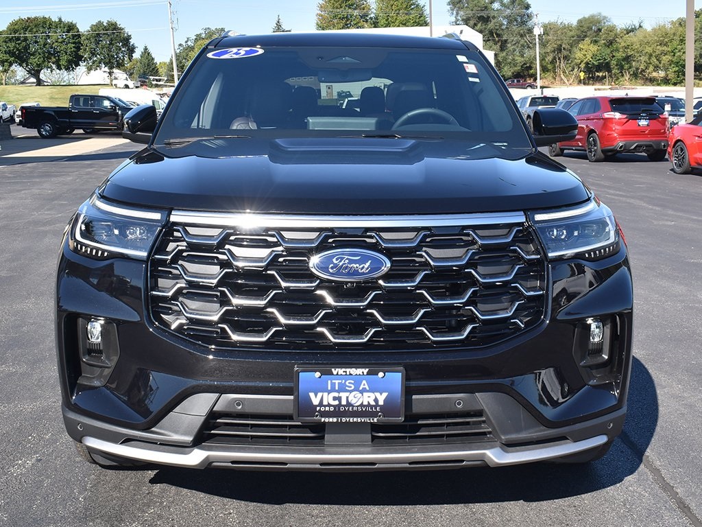 2025 Ford Explorer Platinum photo 23