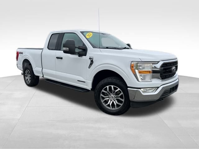 2021 Ford F-150 XLT's photo