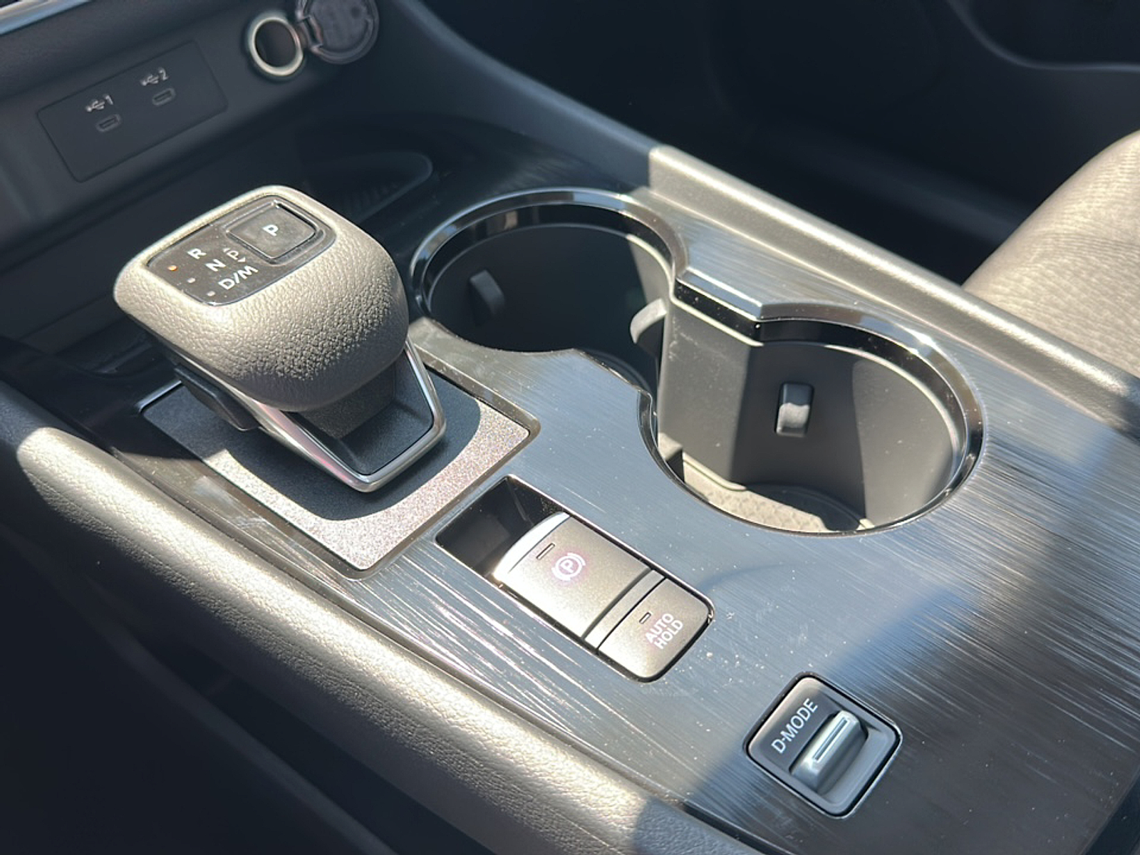 2026 Nissan Rogue SV photo 10