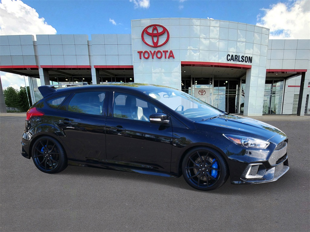 Used 2017 Ford Focus RS with VIN WF0DP3TH5H4125982 for sale in Minneapolis, Minnesota
