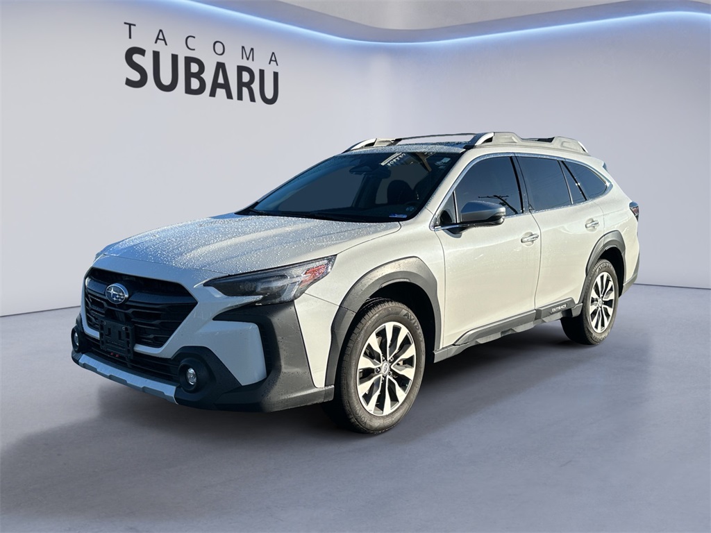 2023 Subaru Outback Touring's photo