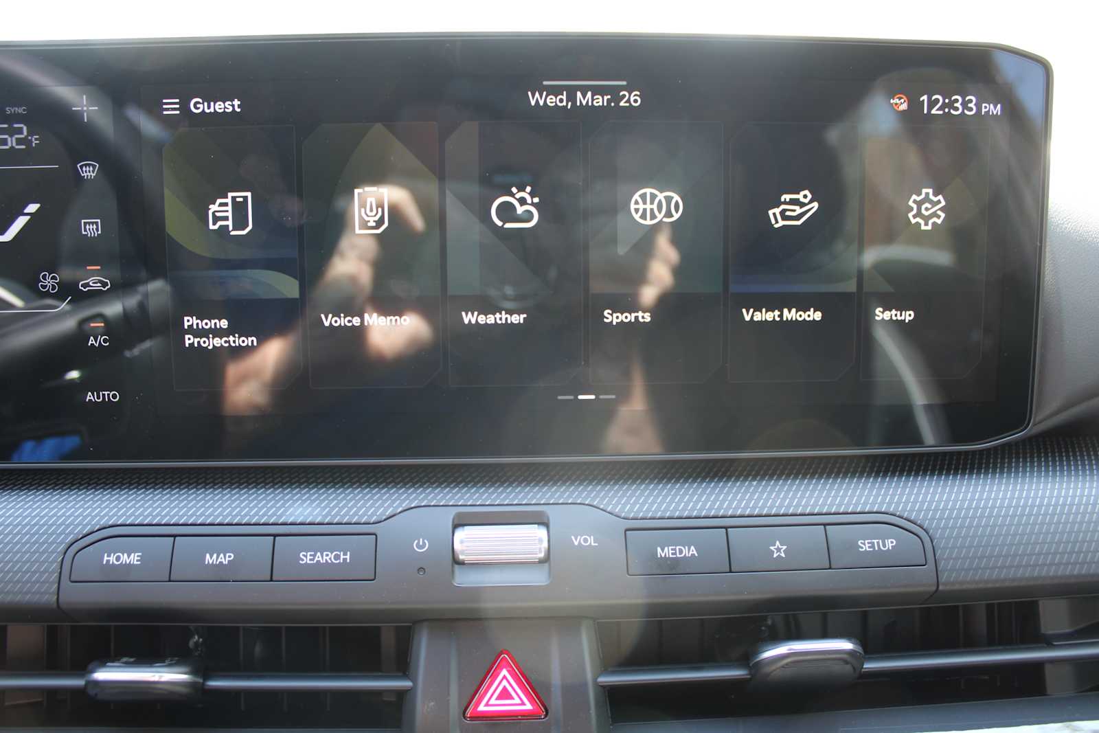 2025 Kia K4 GT-Line photo 35