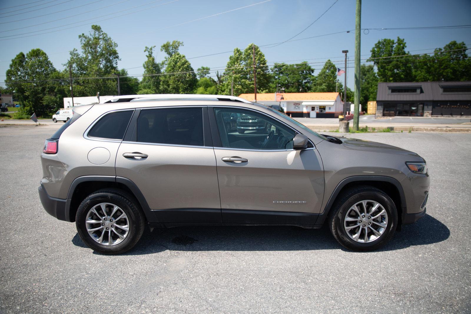 Used 2020 Jeep Cherokee Latitude Plus with VIN 1C4PJMLB7LD569120 for sale in Waynesboro, PA