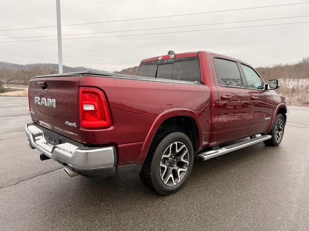2025 Ram 1500 Laramie photo 4