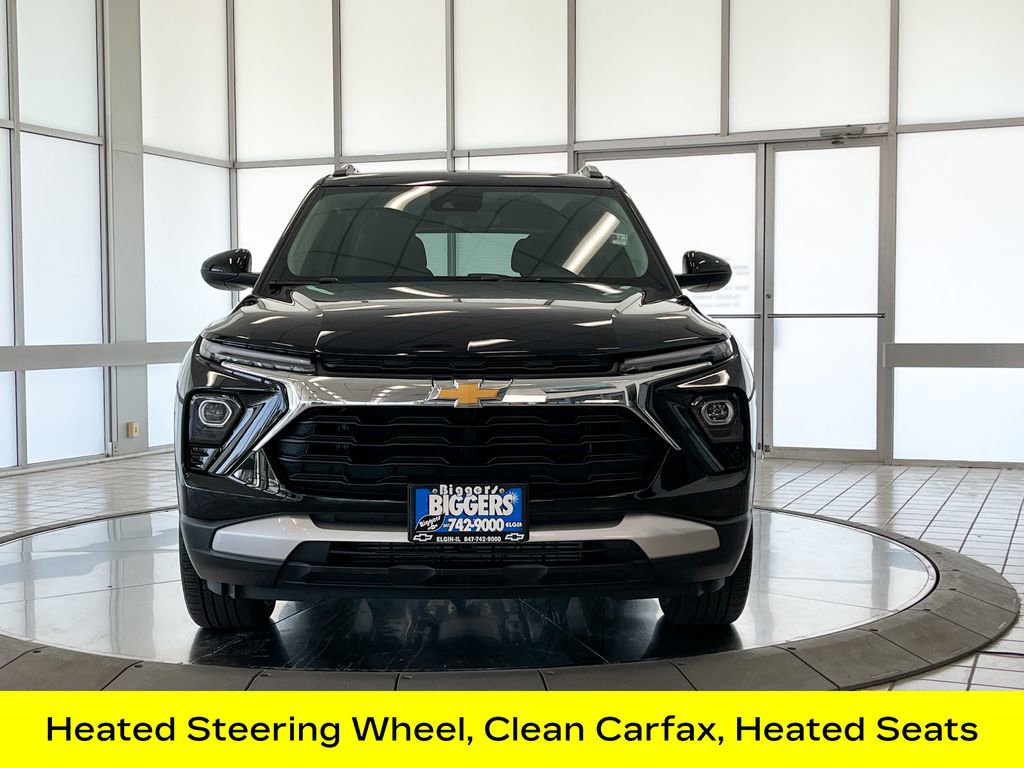 2024 Chevrolet Trailblazer LT photo 2