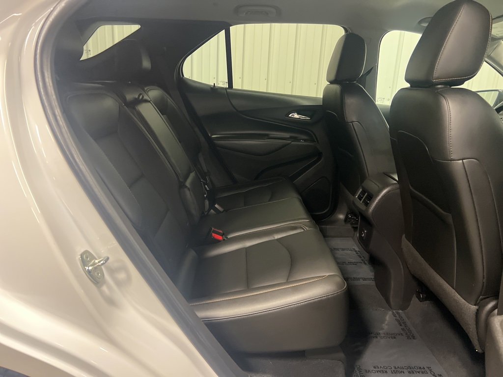 2021 Chevrolet Equinox LT photo 10