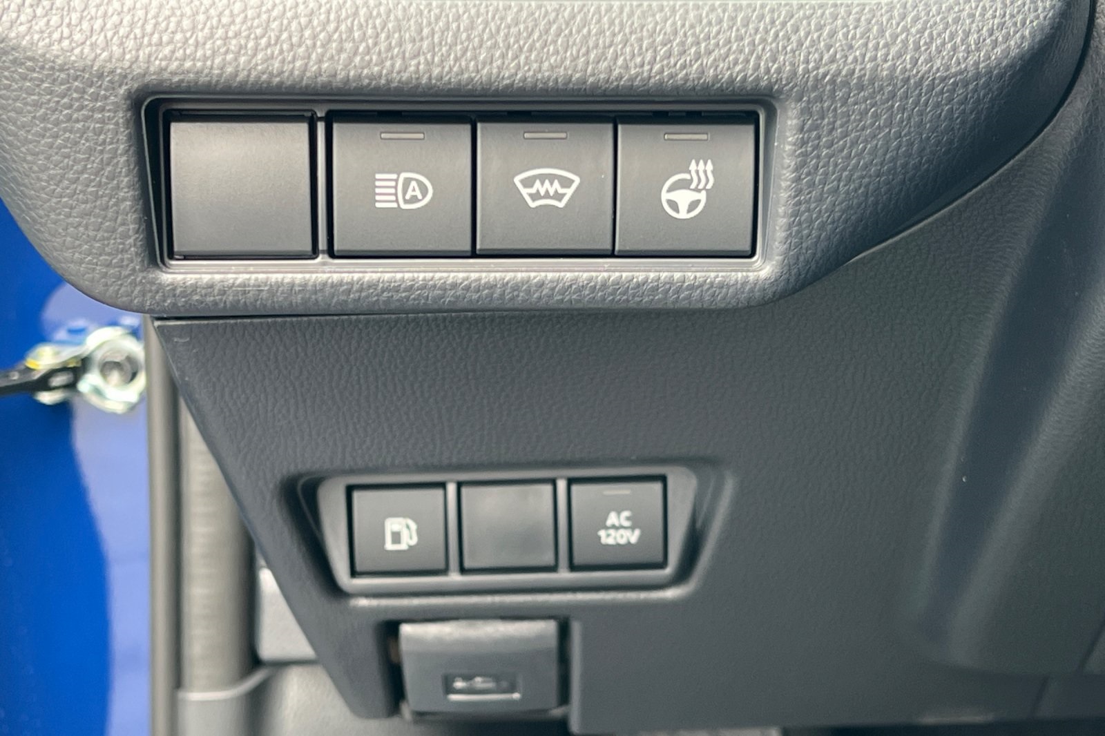 2026 Toyota Prius Prime photo 29