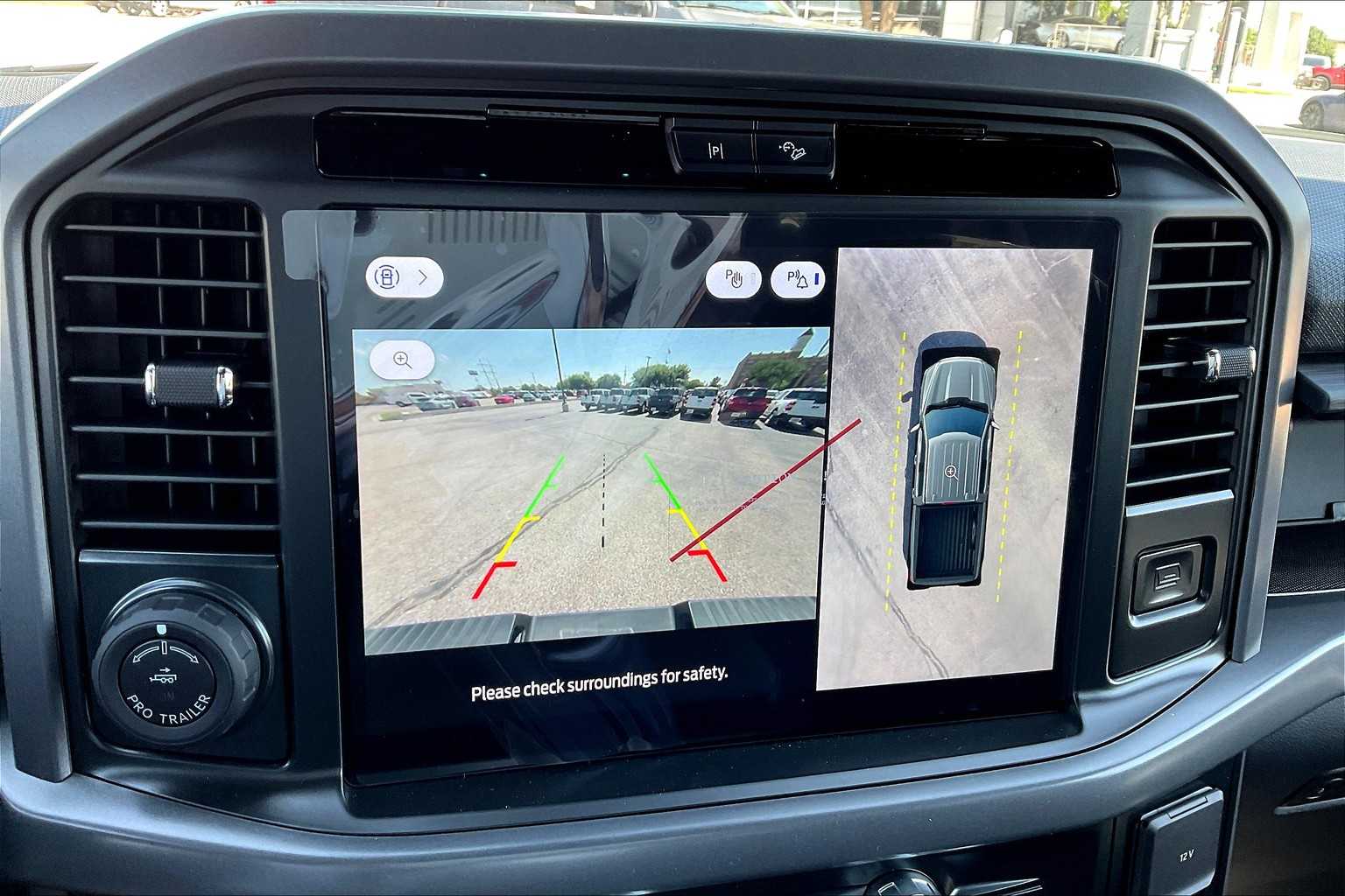 2025 Ford F-150 XLT photo 15