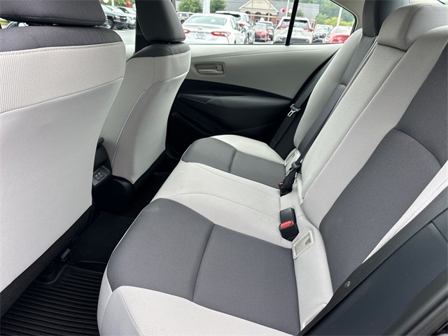 2023 Toyota Corolla LE photo 7