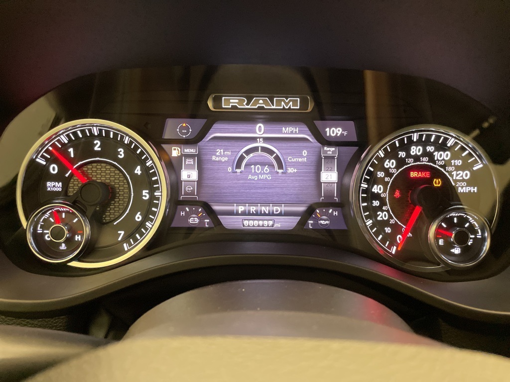 2024 Ram 1500 Laramie photo 11