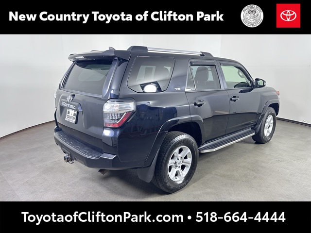 2021 Toyota 4Runner SR5 Premium photo 3
