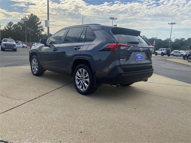 2024 Toyota RAV4 XLE Premium photo 4