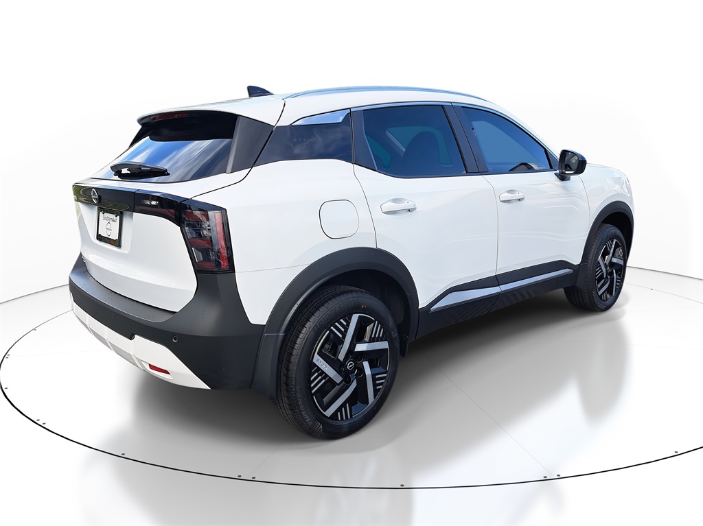 2026 Nissan Kicks SV photo 2