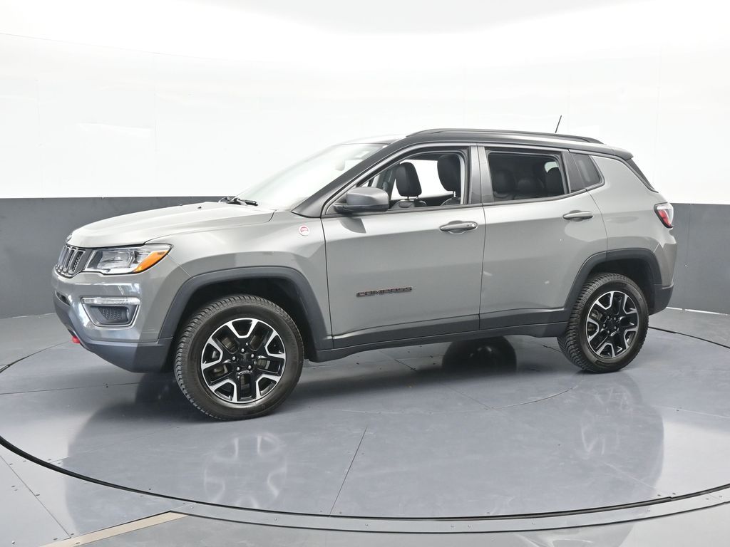 2021 Jeep Compass Trailhawk photo 2