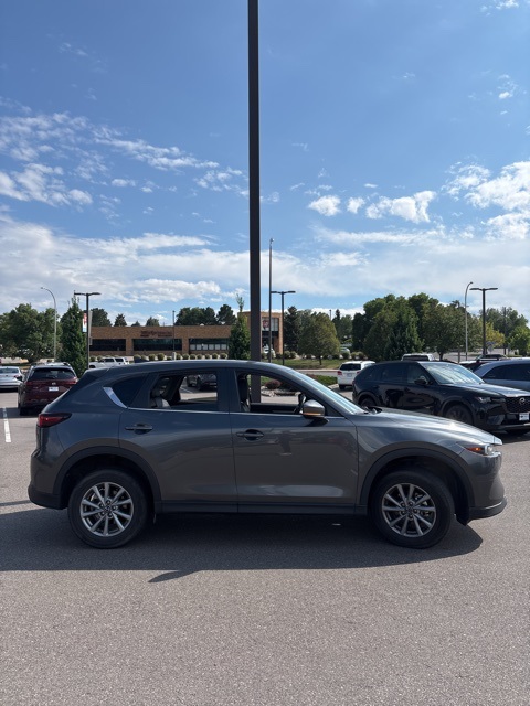 2023 Mazda CX-5 2.5 S Preferred photo 3