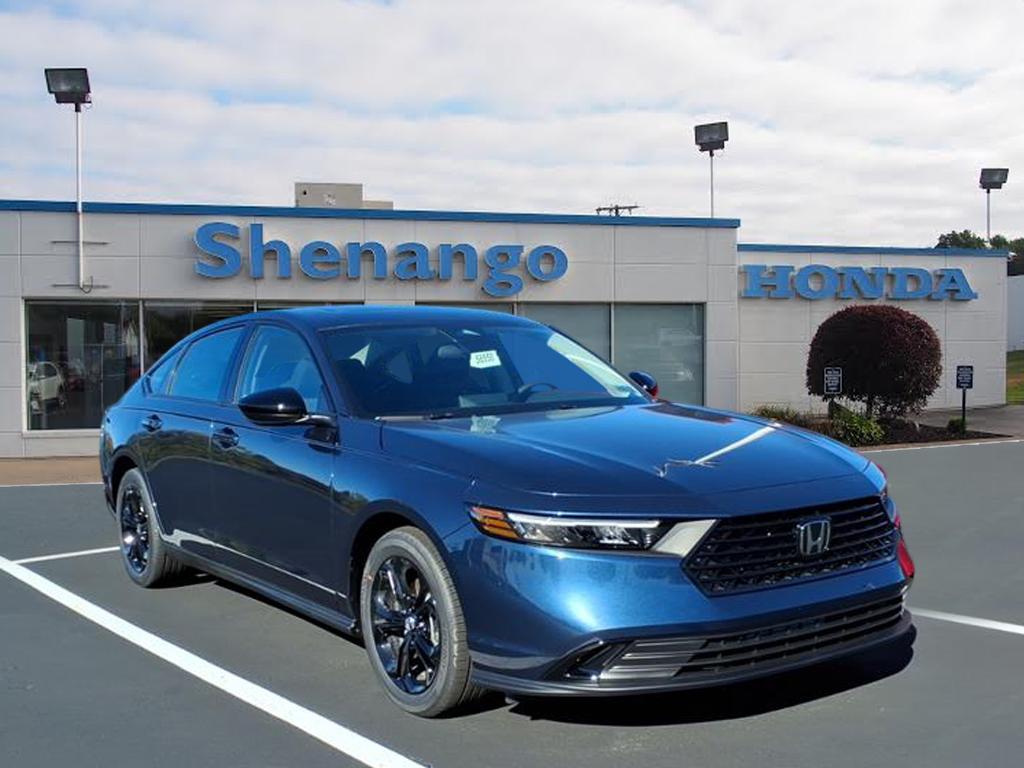 2025 Honda Accord SE's photo