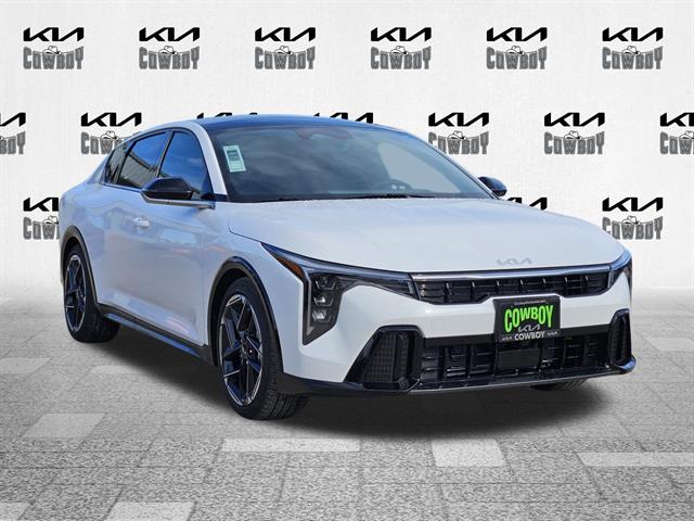 2025 Kia K4 GT-Line's photo