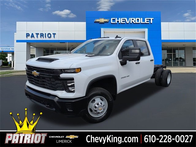 2026 Chevrolet Silverado 3500HD Work Truck's photo