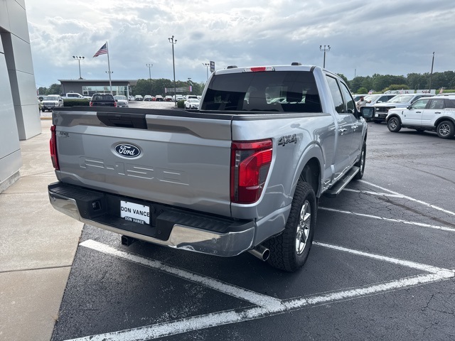2025 Ford F-150 XLT photo 6