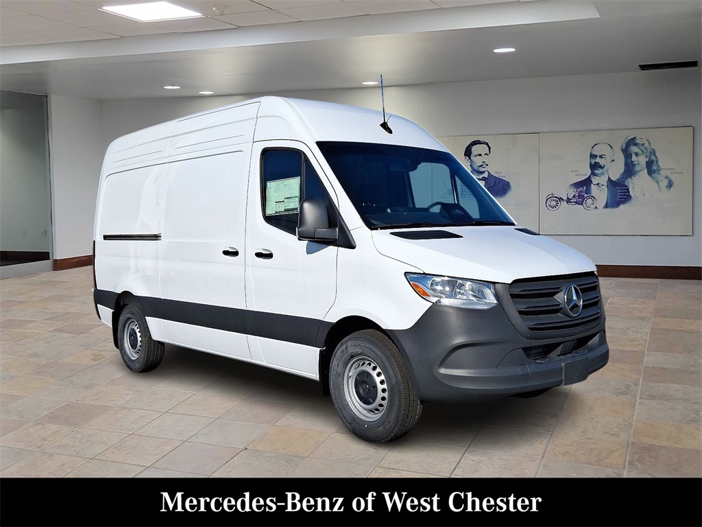 2025 Mercedes-Benz Sprinter Cargo Van Base's photo