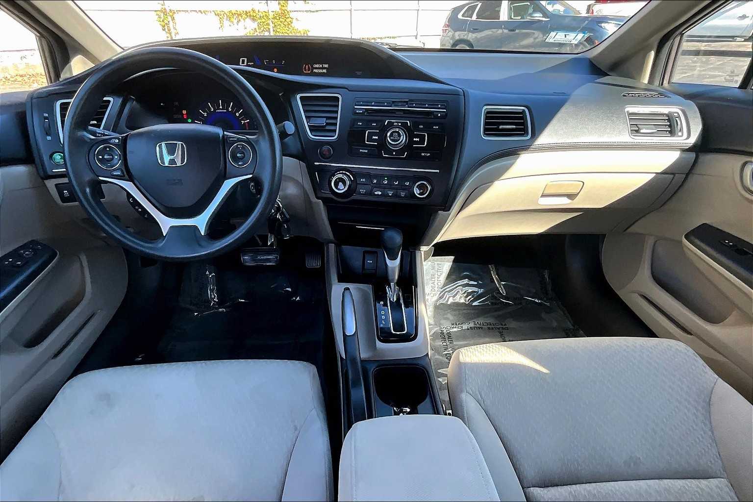 2014 Honda Civic LX photo 12