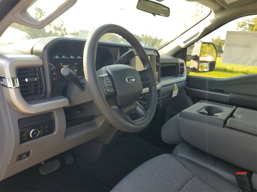2025 Ford F-250 XL photo 7