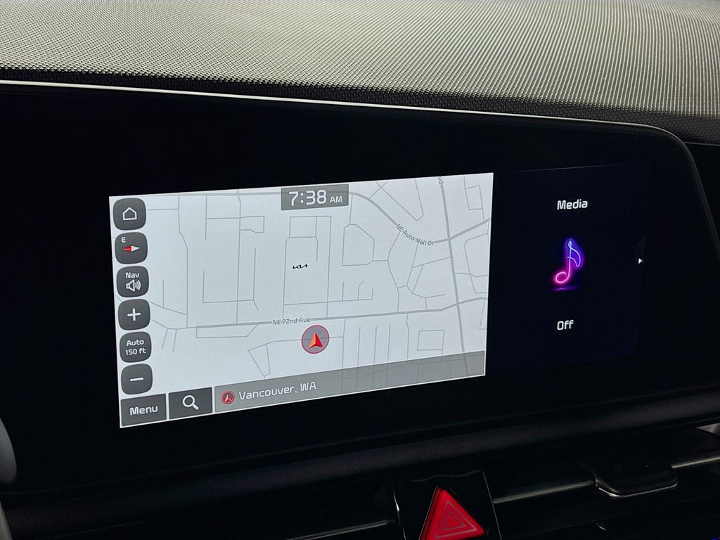 2025 Kia Niro EX Touring photo 15