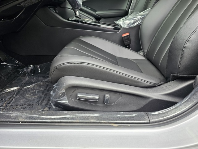 2025 Acura Integra Base photo 22