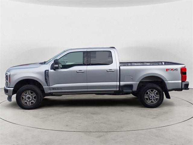 2024 Ford F-250 photo 2