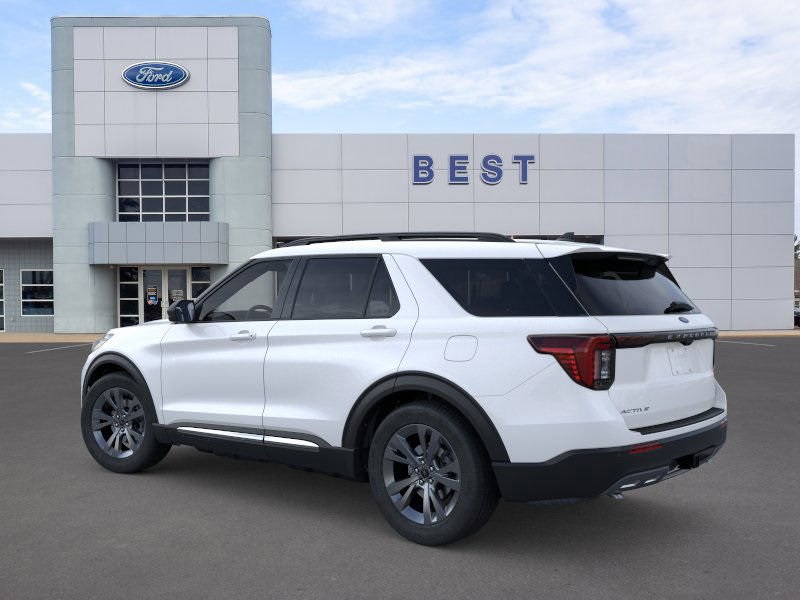 2025 Ford Explorer photo 4