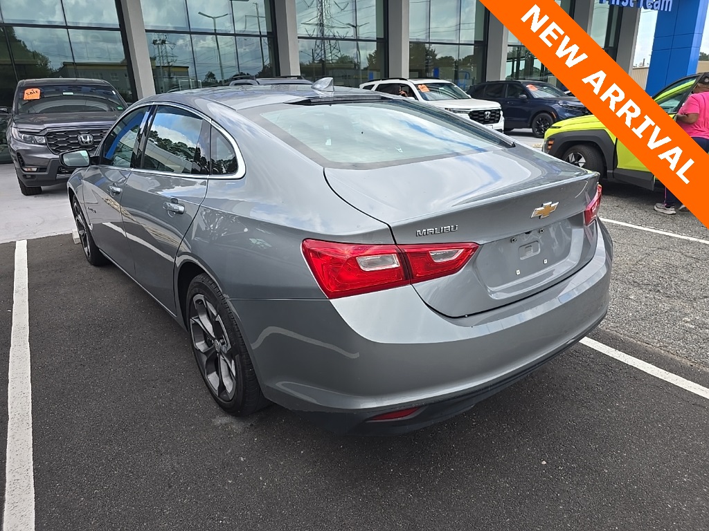 2023 Chevrolet Malibu 1LT photo 3