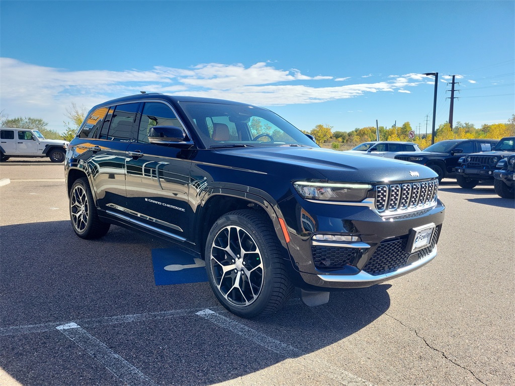 2023 Jeep Grand Cherokee Summit Reserve 4xe photo 2