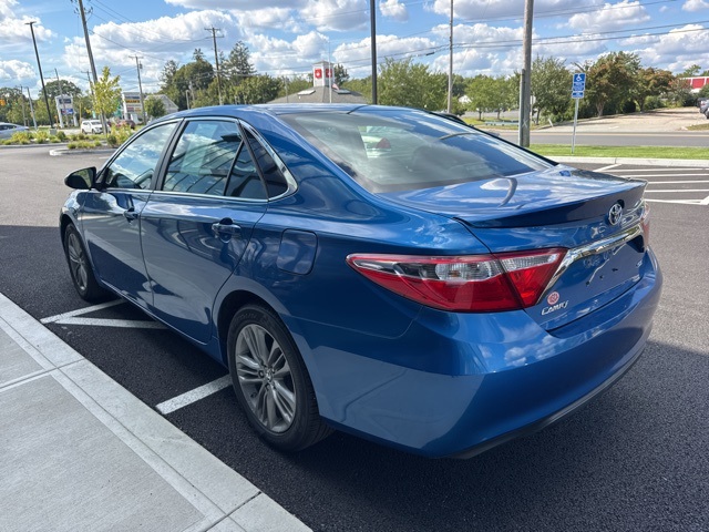 2017 Toyota Camry XLE photo 5