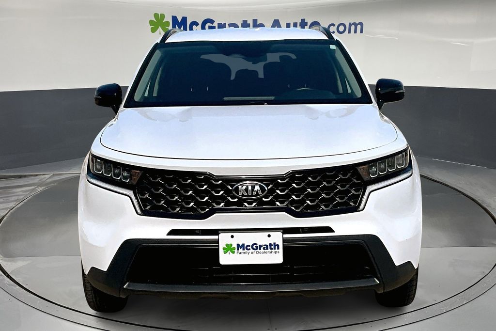2021 Kia Sorento S photo 2