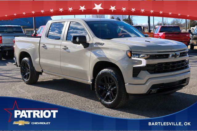 2026 Chevrolet Silverado Base's photo