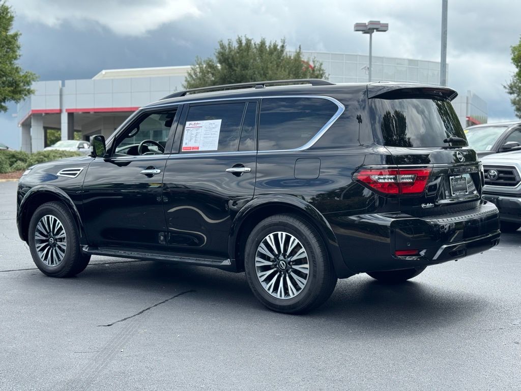 2023 Nissan Armada SL photo 5