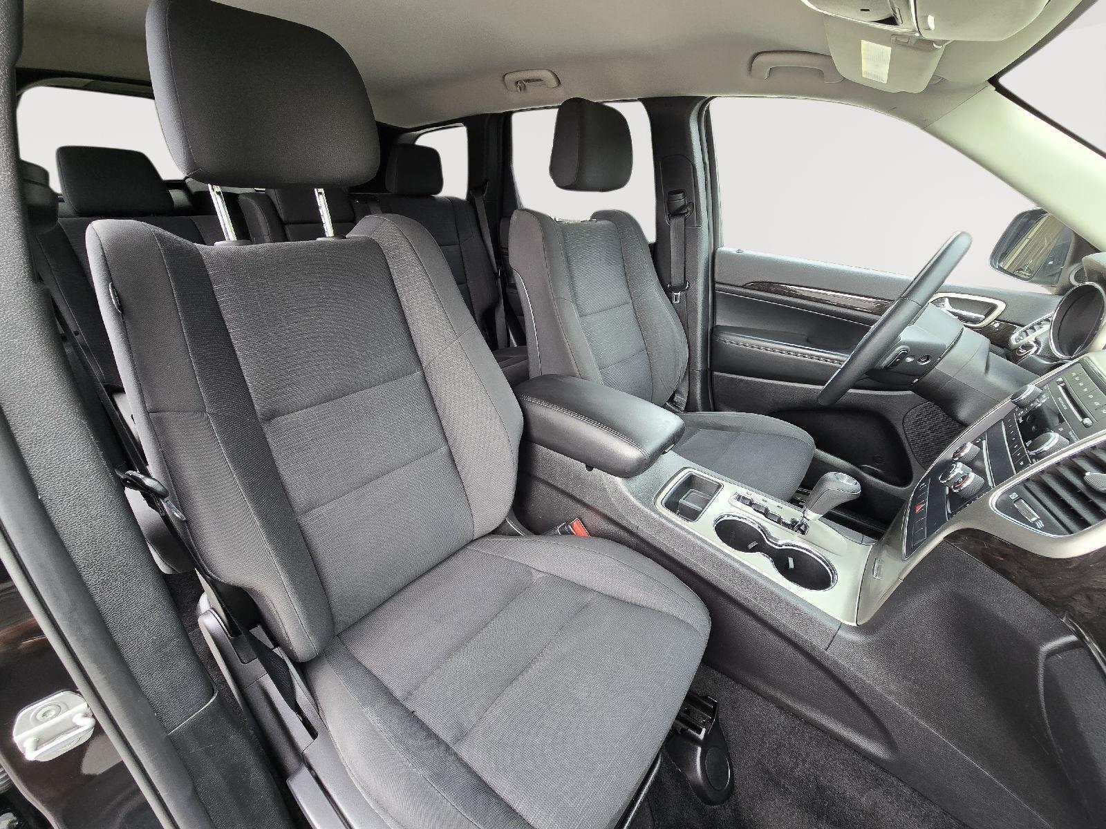 2013 Jeep Grand Cherokee Laredo photo 20
