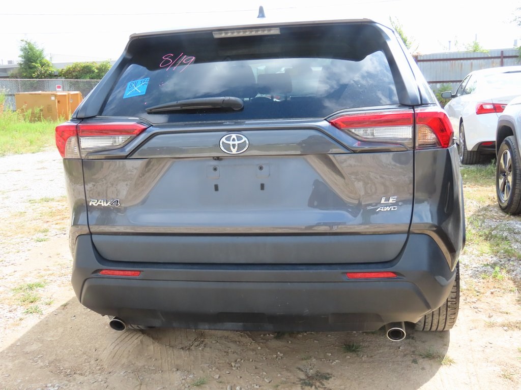 2023 Toyota RAV4 LE photo 8