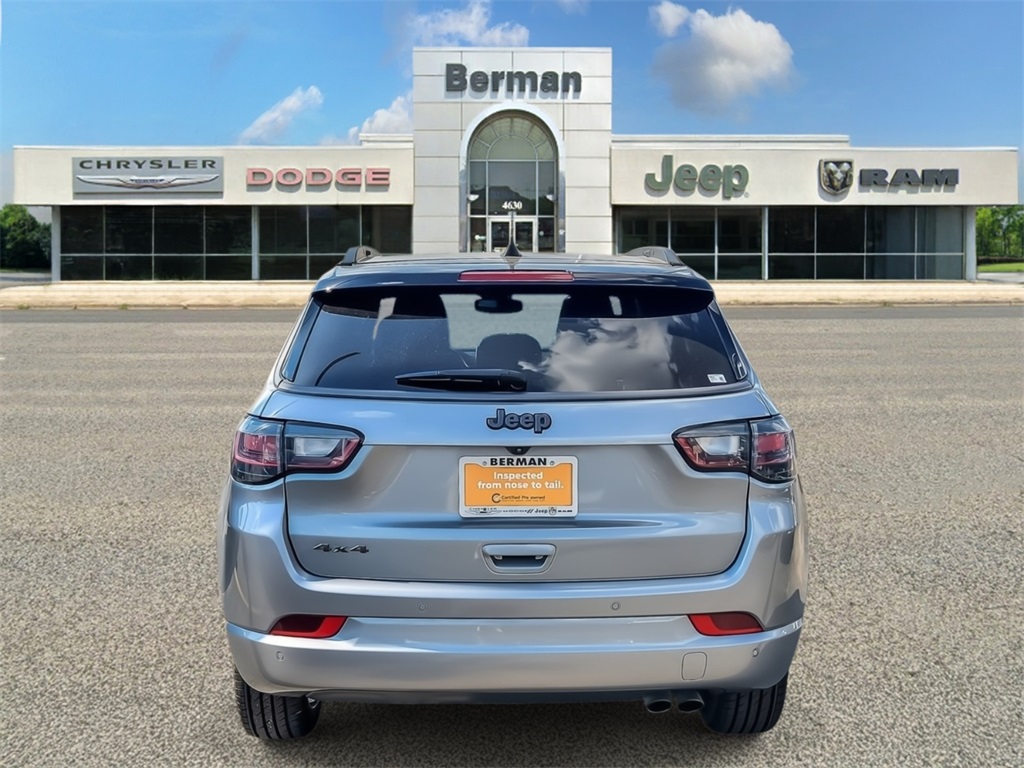 2022 Jeep Compass High Altitude photo 4