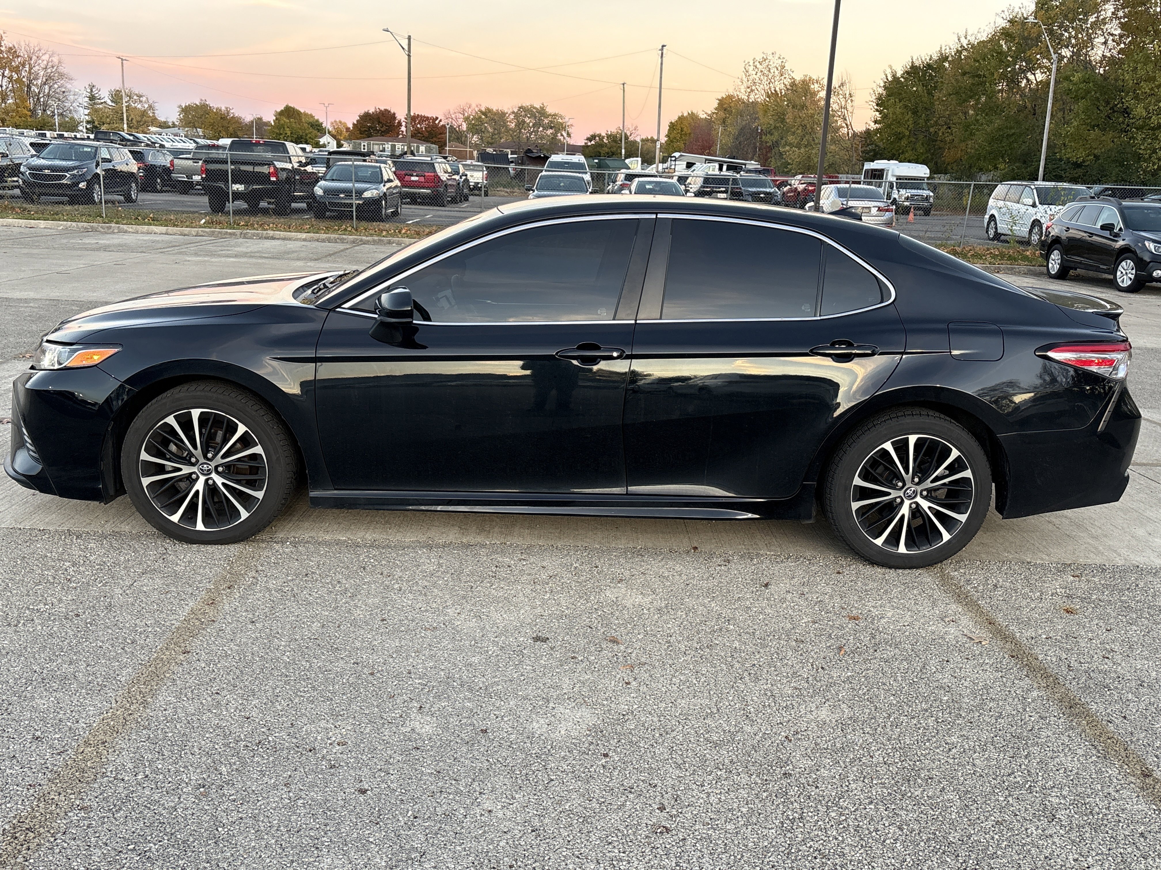 2020 Toyota Camry SE
