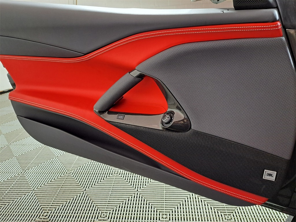 Certified Used 2022 Canna di Fucile Ferrari Base image 19