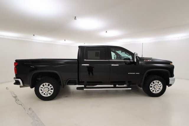 2024 Chevrolet Silverado 2500HD LTZ photo 2