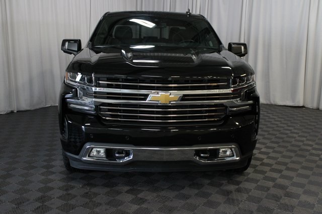 2022 Chevrolet Silverado 1500 High Country photo 2