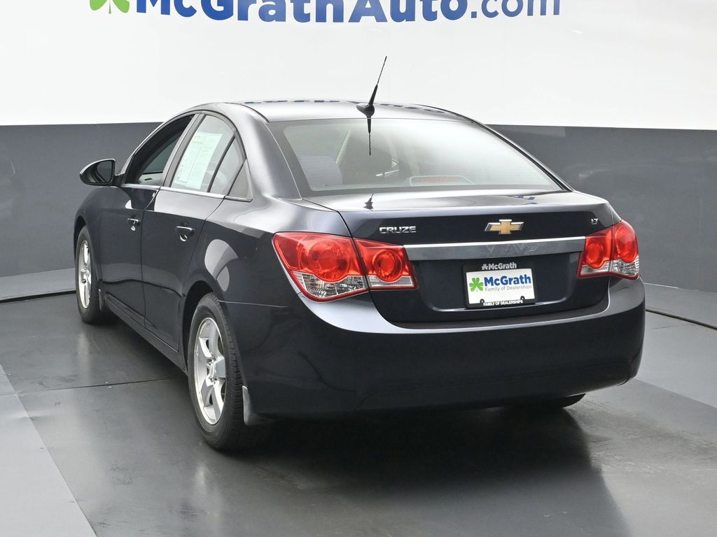 2014 Chevrolet Cruze photo 18