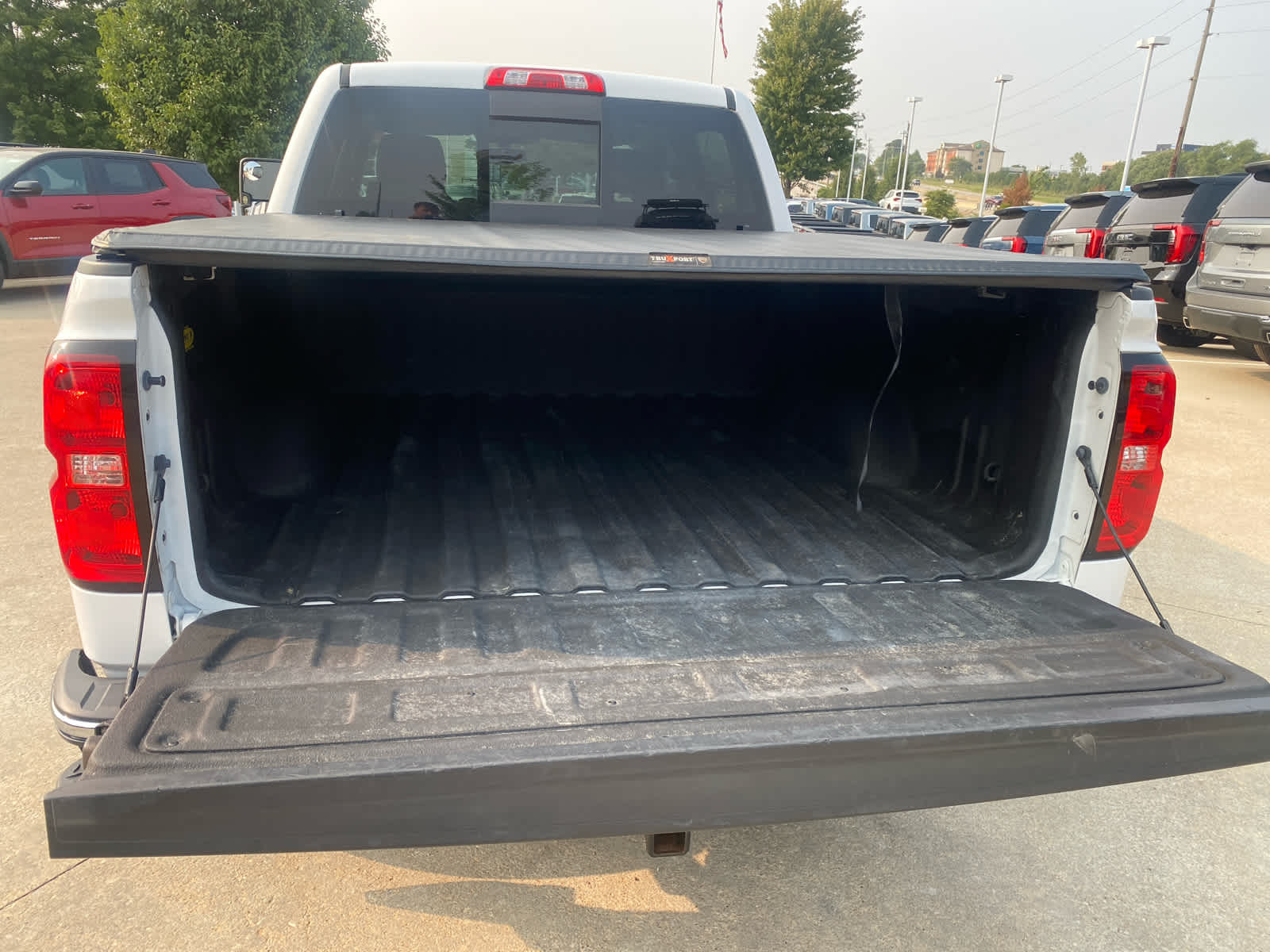 2018 Chevrolet Silverado 1500 LT photo 32