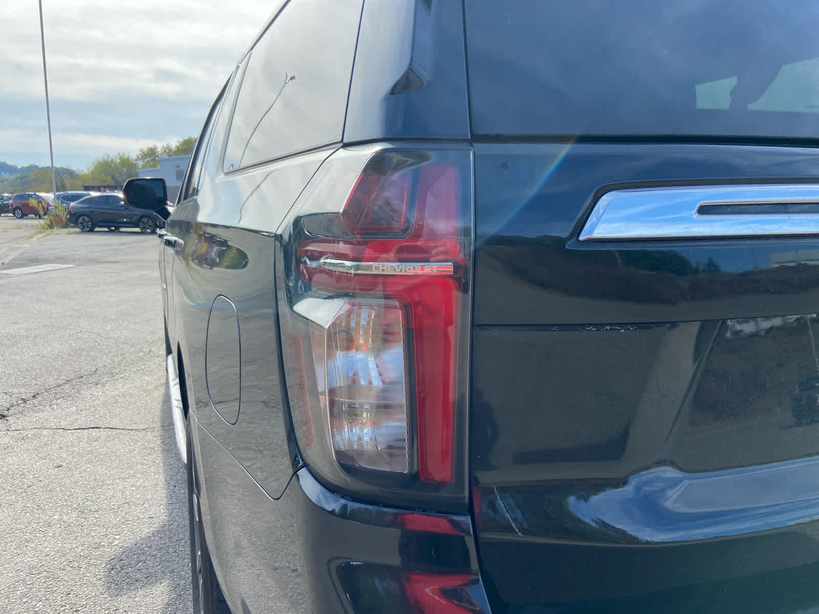 2023 Chevrolet Suburban LT photo 10