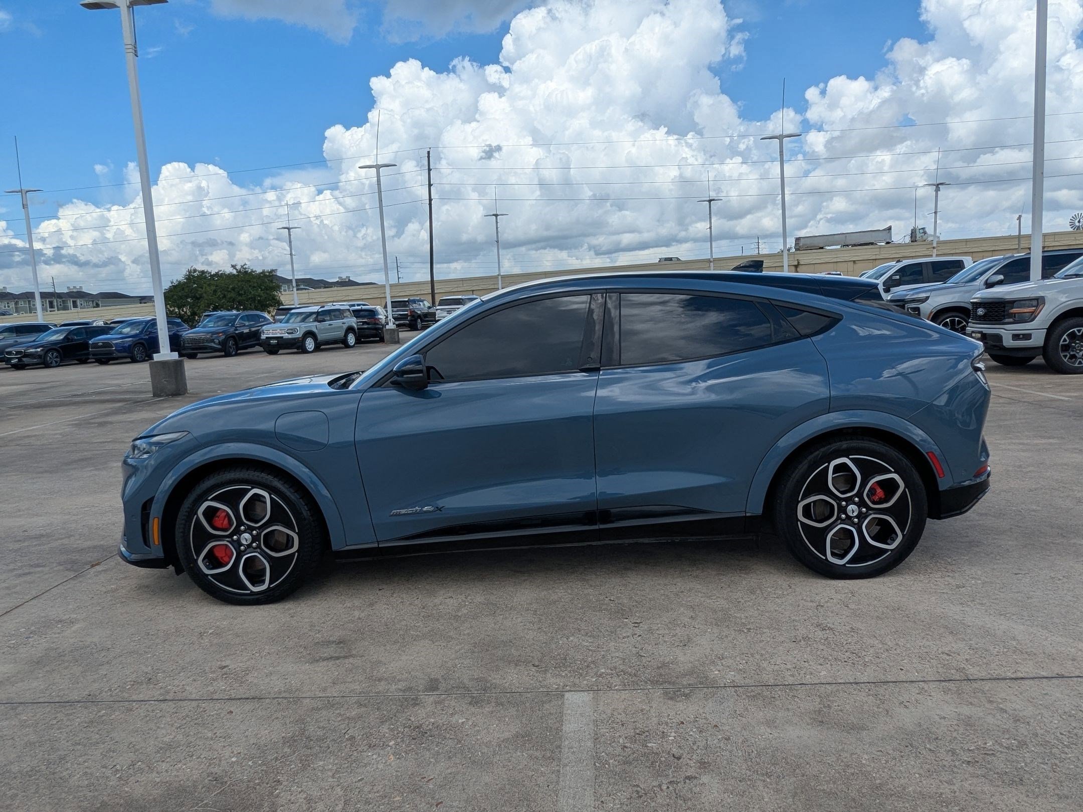 2023 Ford Mustang Mach-E GT photo 6